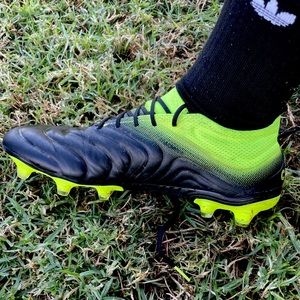 ADIDAS COPA 19.1 FG BLACK/YELLOW Soccer cleats